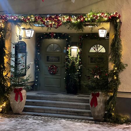 Hotel Jaemteborg Östersund Kültér fotó